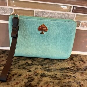 Kate Spade Leroy Sweet Bee Mint Green Leather Wristlet